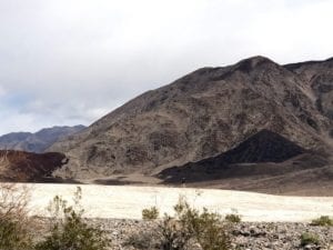 Day_Hike_To_The_Peace_Sign_Saline_Valley_Hot_Springs_Barebackpacking